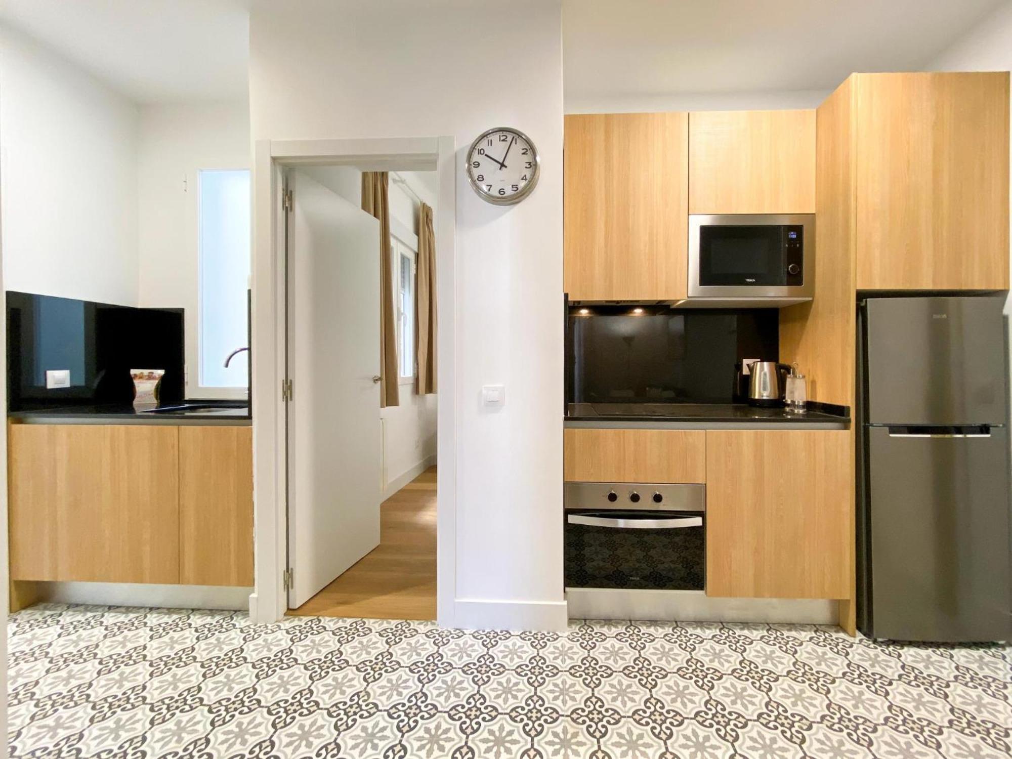 Montaber Apartments - La Paz Market มาดริด ห้อง รูปภาพ
