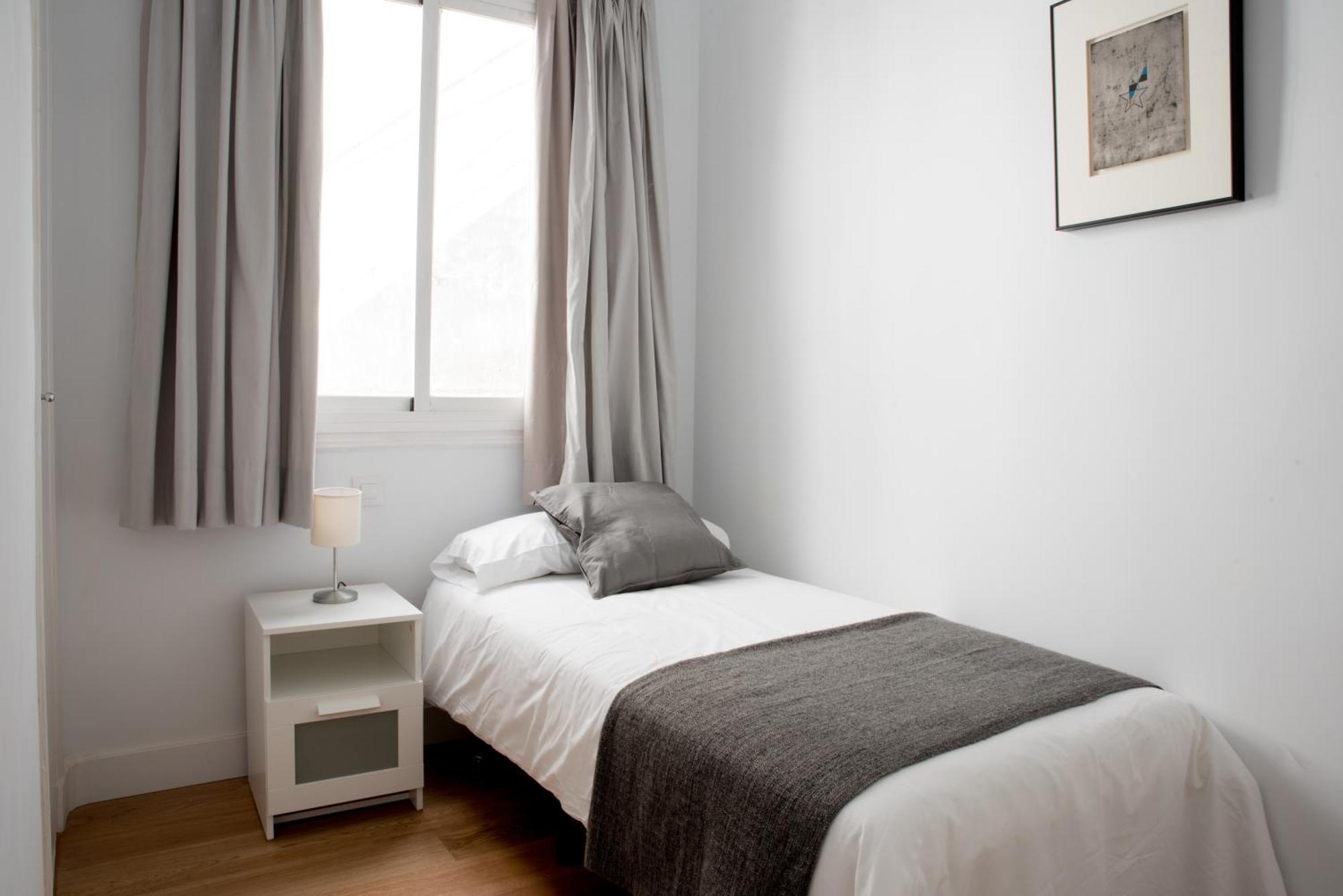Montaber Apartments - La Paz Market มาดริด ห้อง รูปภาพ