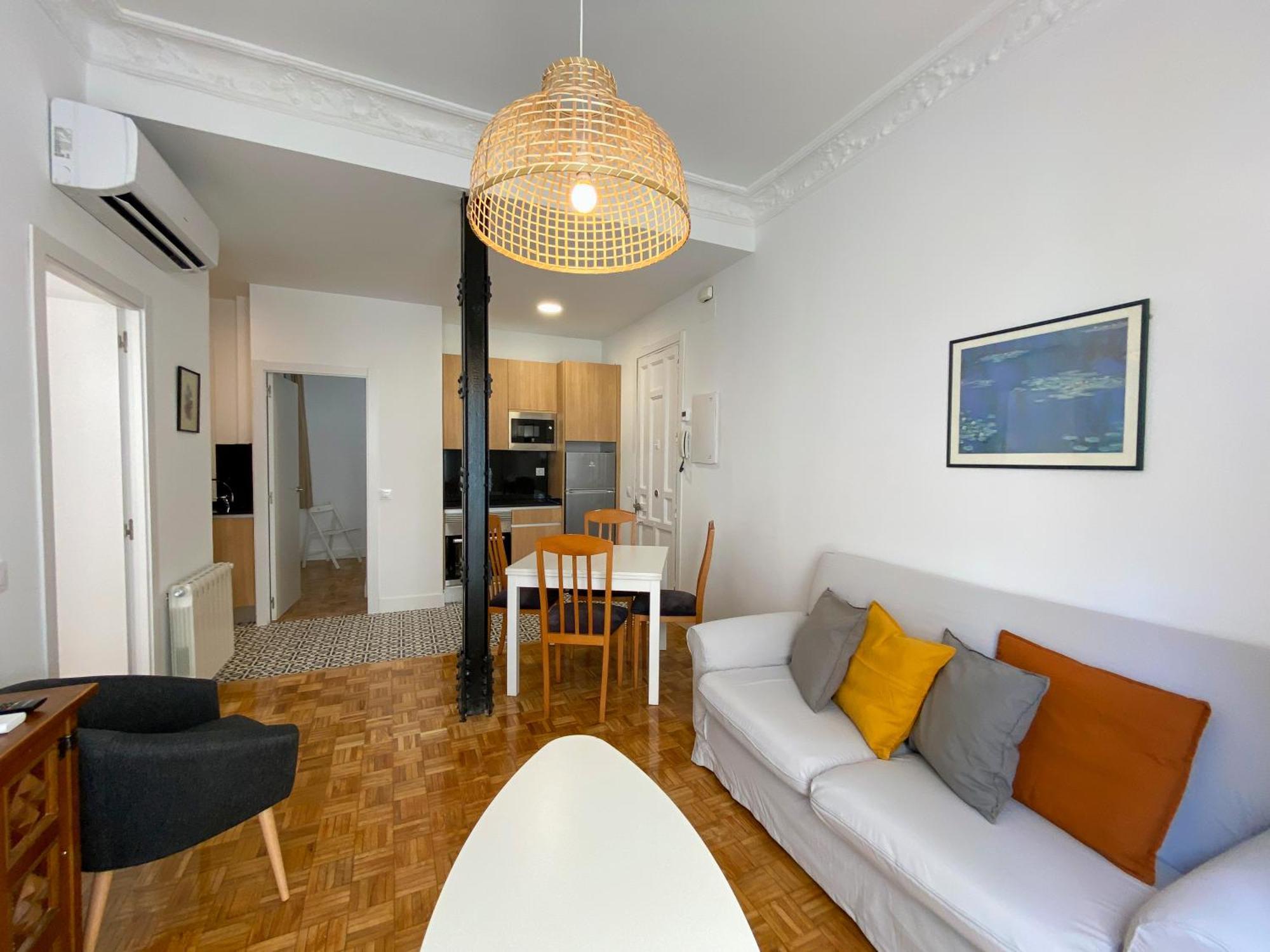 Montaber Apartments - La Paz Market มาดริด ห้อง รูปภาพ