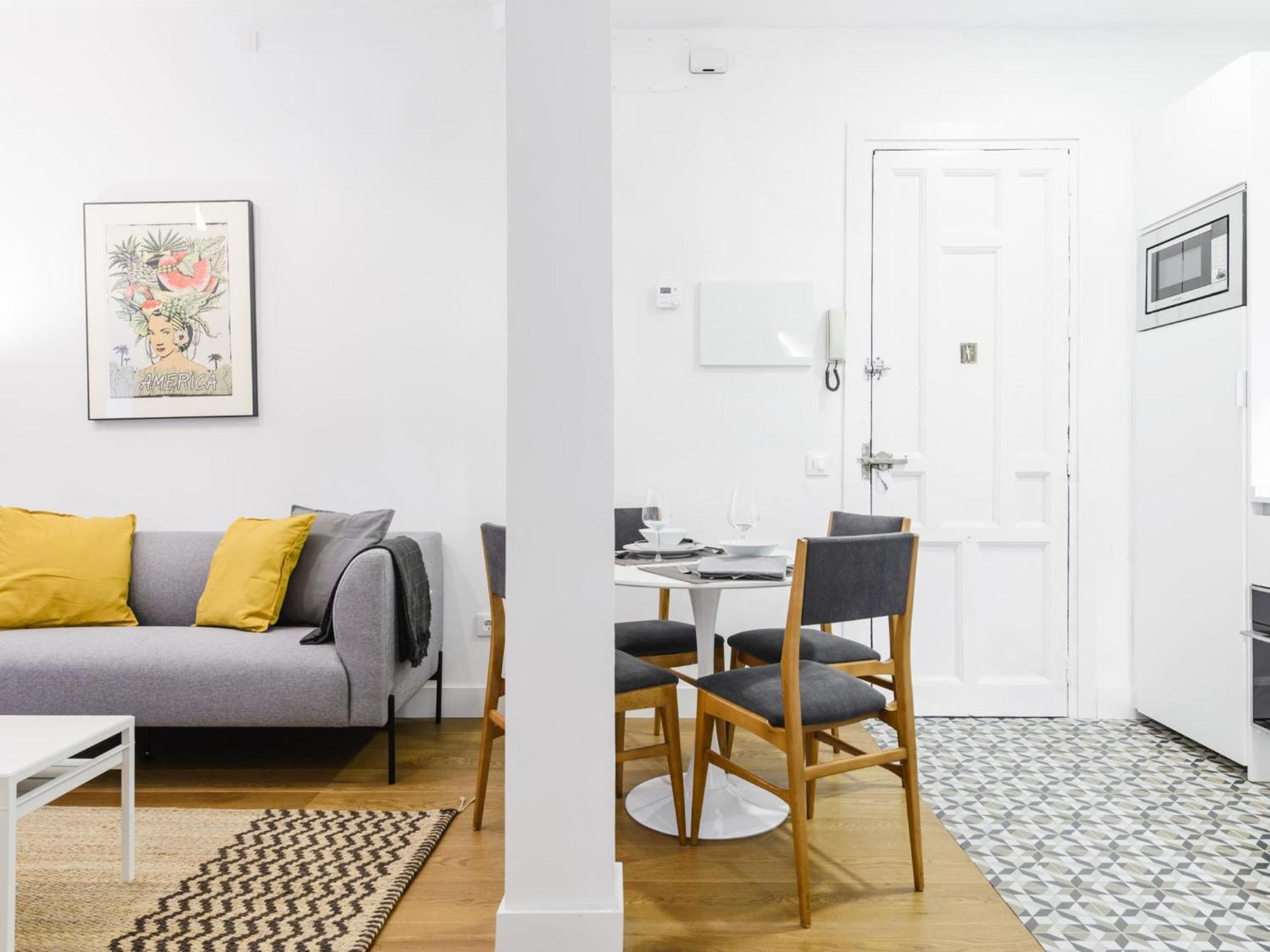 Montaber Apartments - La Paz Market มาดริด ห้อง รูปภาพ