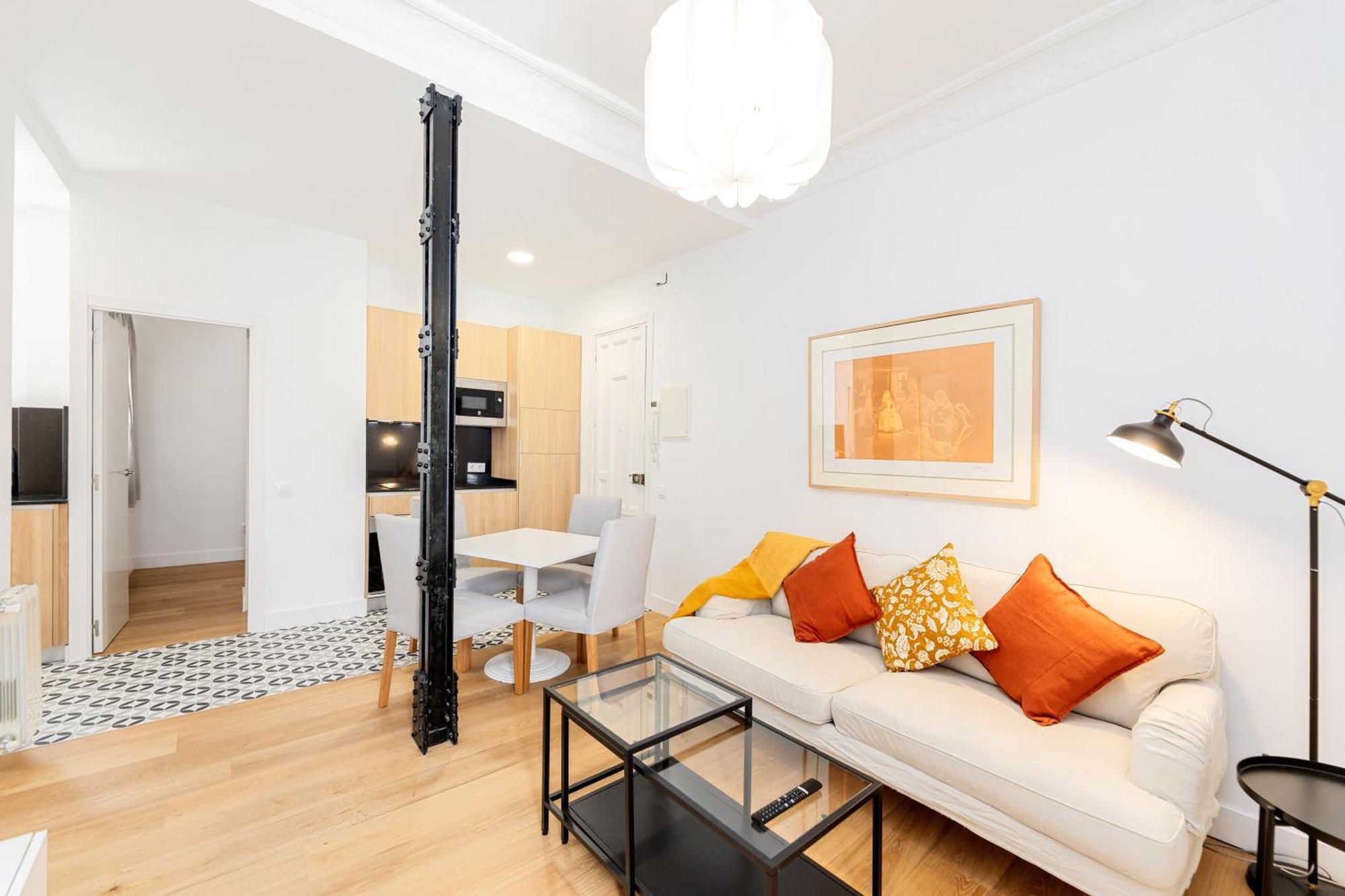 Montaber Apartments - La Paz Market มาดริด ภายนอก รูปภาพ