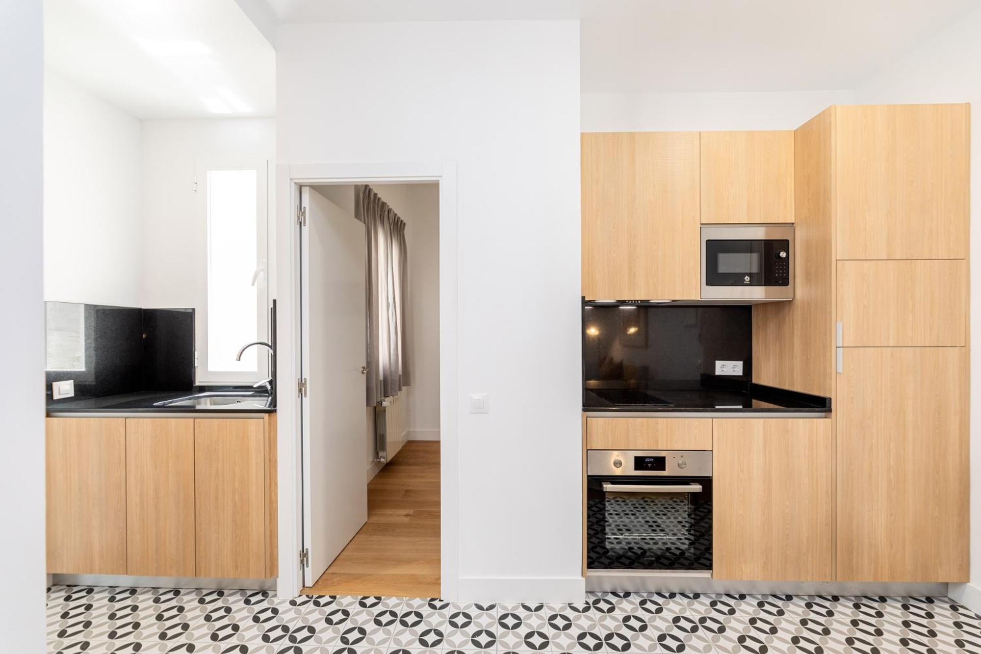 Montaber Apartments - La Paz Market มาดริด ภายนอก รูปภาพ
