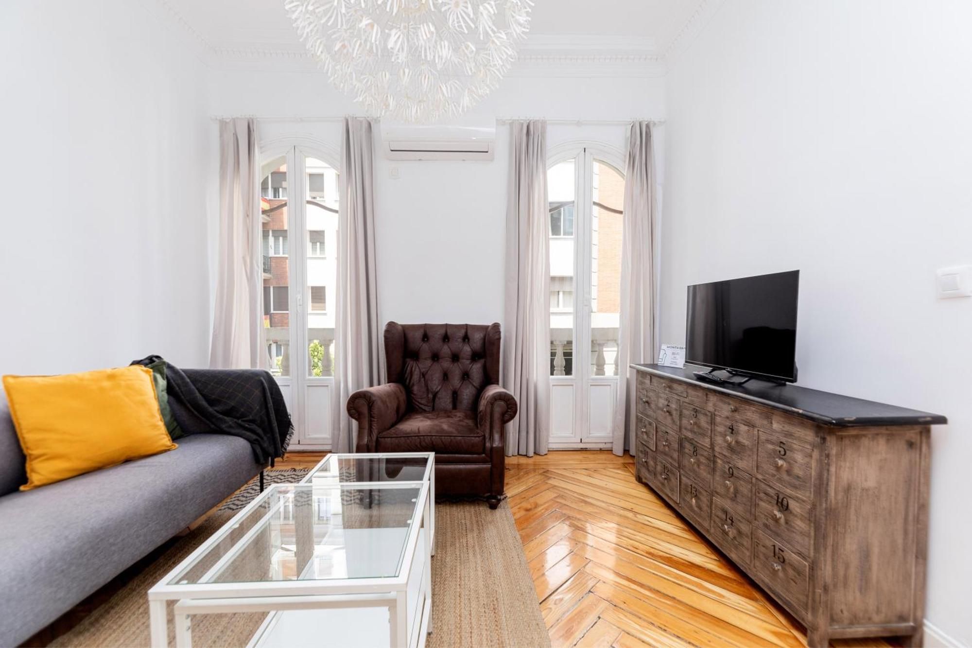 Montaber Apartments - La Paz Market มาดริด ภายนอก รูปภาพ