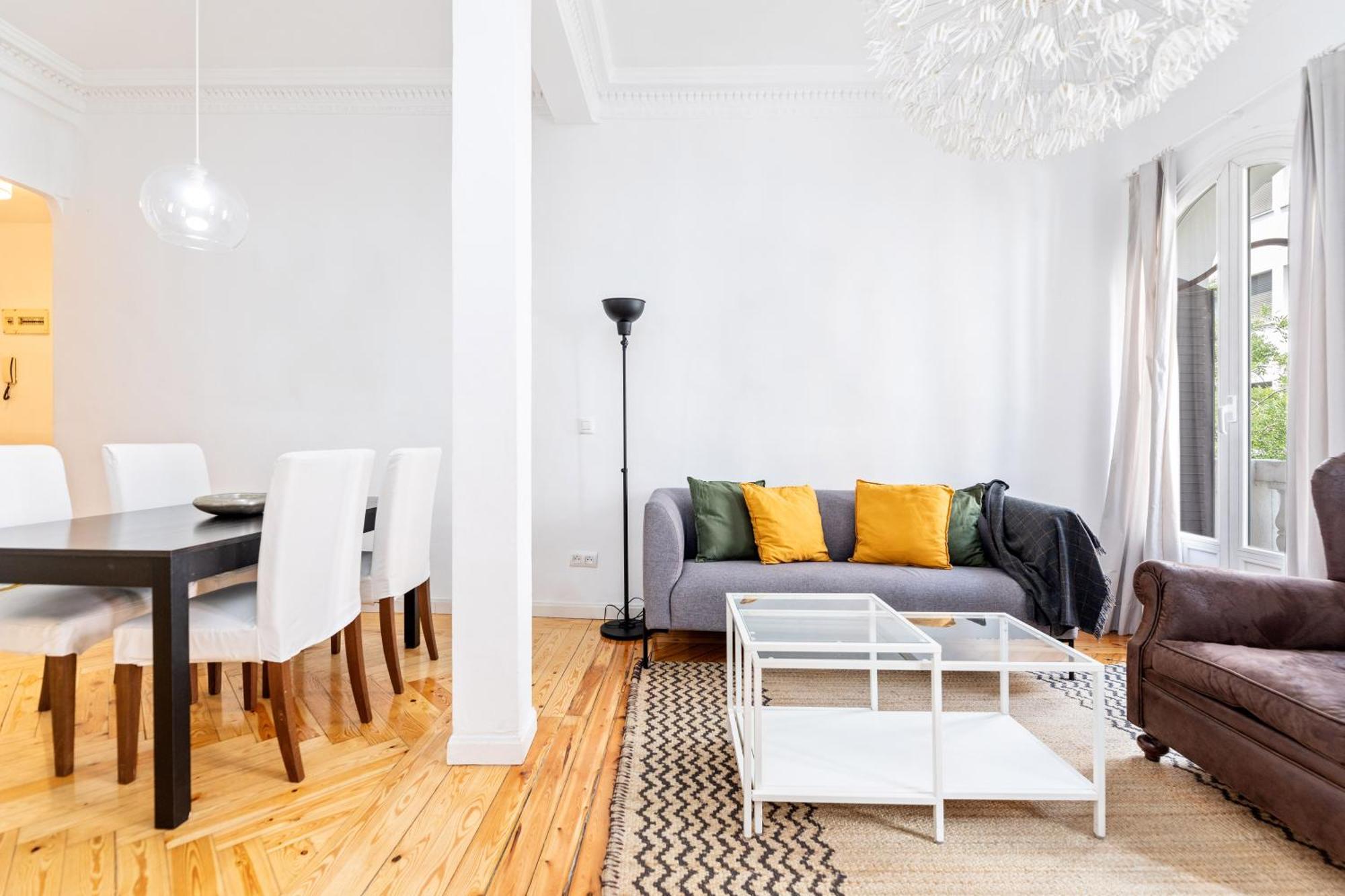 Montaber Apartments - La Paz Market มาดริด ภายนอก รูปภาพ