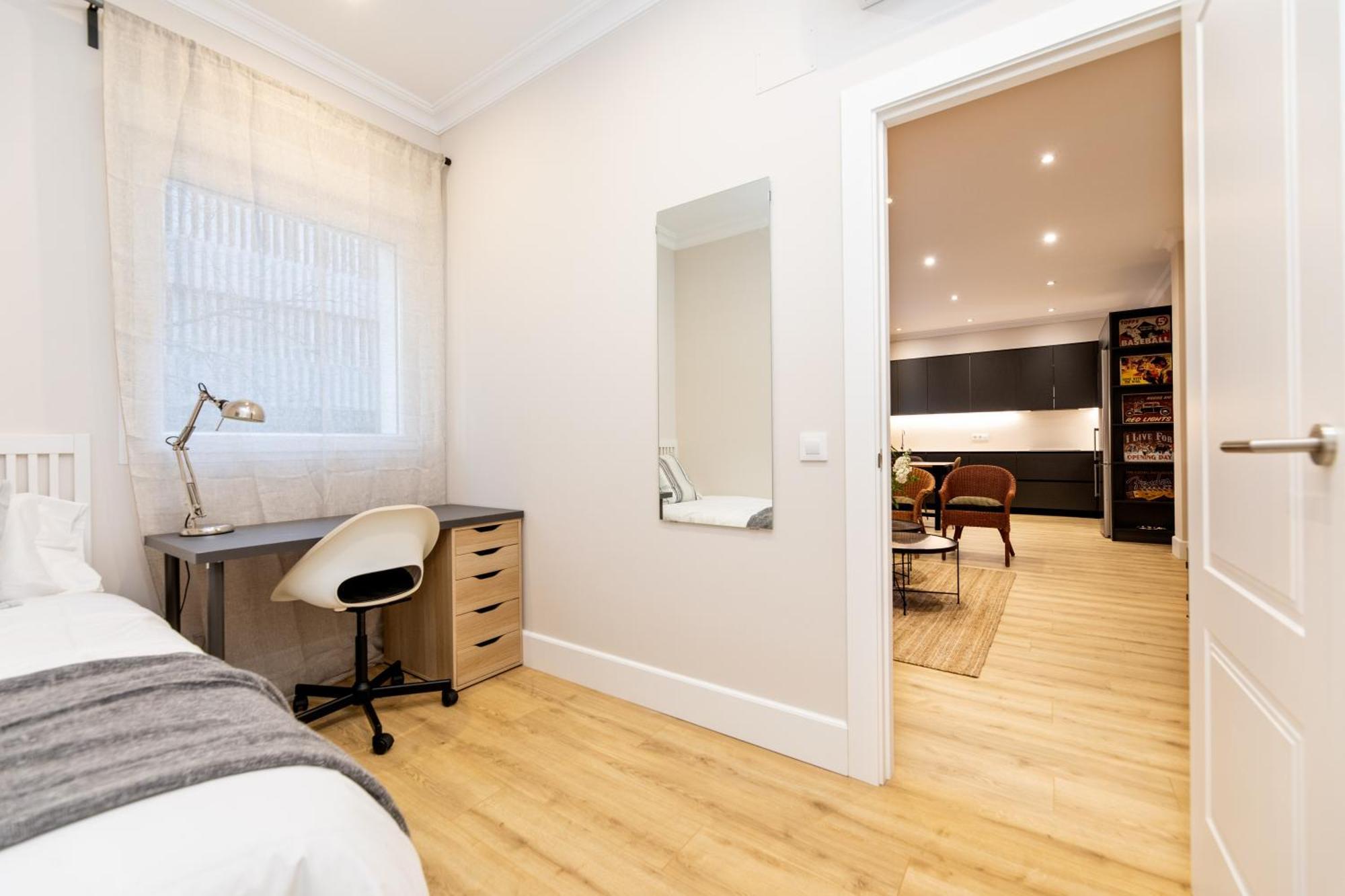 Montaber Apartments - La Paz Market มาดริด ภายนอก รูปภาพ